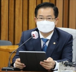 이용빈 의원 원내조정회의 모두 발언 모습. (자료 사진)