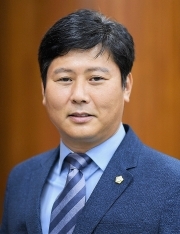 이영훈 의장