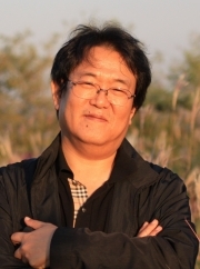 역사학자 전우용 박사