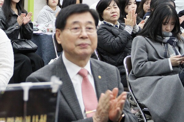 심옥섭 광성당대표,