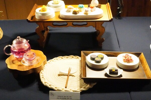 호남대학교 외식조리학과 제24회 졸업작품전에는 그동안 갈고 닦은 졸업생들의 멋진 작품들이 전시됐다.