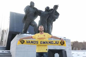 「심장이 뛰는 한 광주답게!」 광주FC, ‘브라질 피니셔’ 토마스 영입