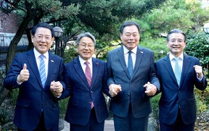 대통령실 김용범 정책실장ㆍ김영록 전남도지사ㆍ강기정 광주광역시장ㆍ김산 무안군수, ‘광주 민간･군공항 통합이전’ 사전협의 가져